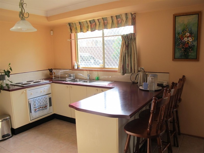 99 Cambridge Street, Canley Heights NSW 2166