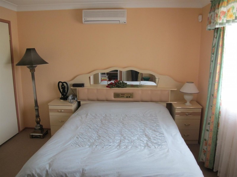 99 Cambridge Street, Canley Heights NSW 2166