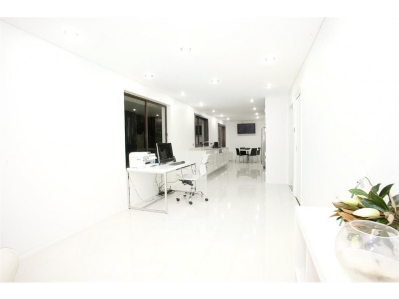 Canley Heights NSW 2166