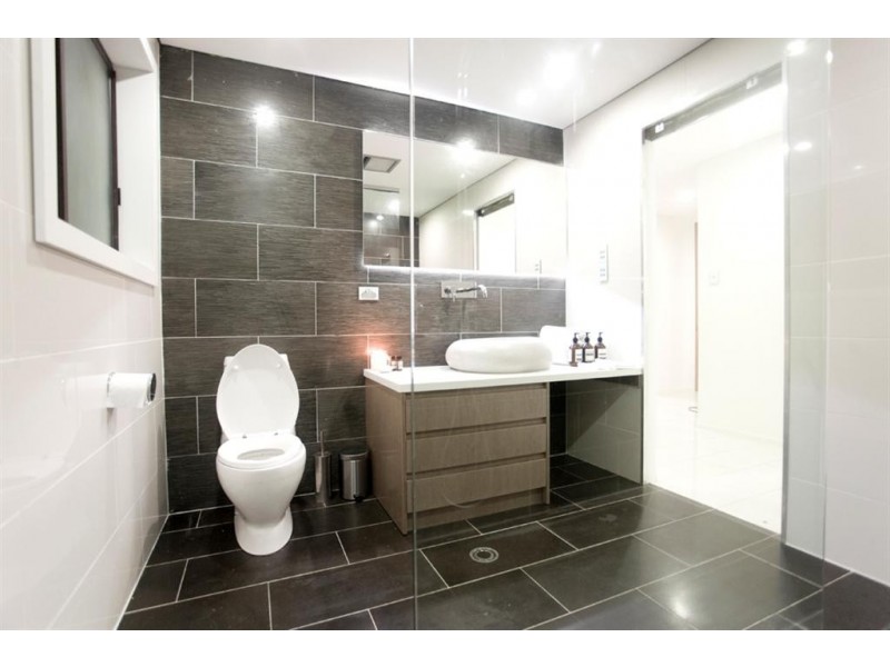 Canley Heights NSW 2166