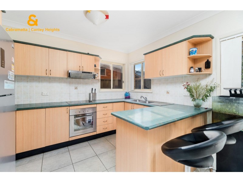 9B Rosedale st, Canley Heights NSW 2166