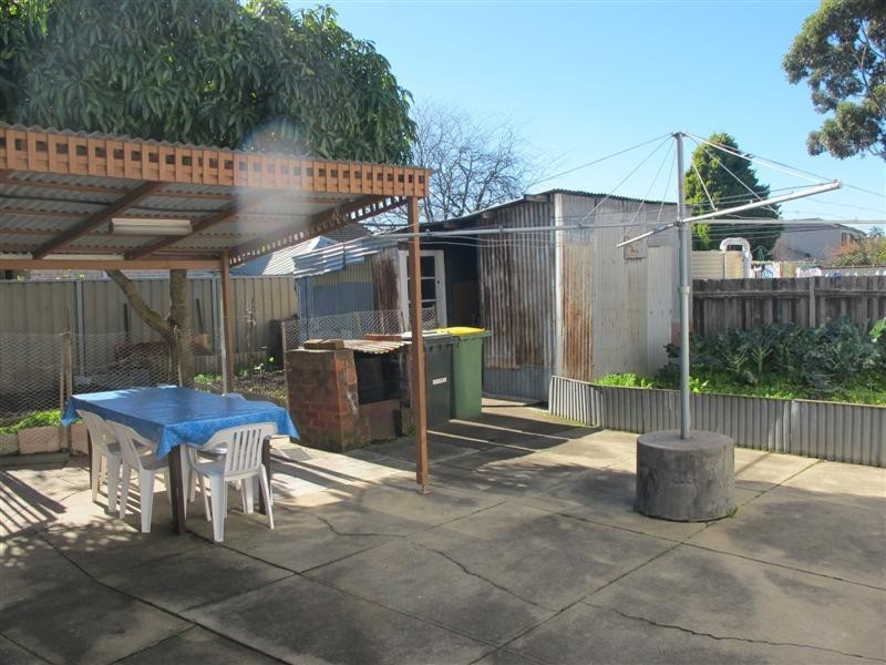 327 Canley Vale Road, Canley Heights NSW 2166