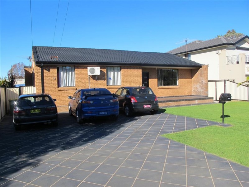 27 Gipps Street, Smithfield NSW 2164