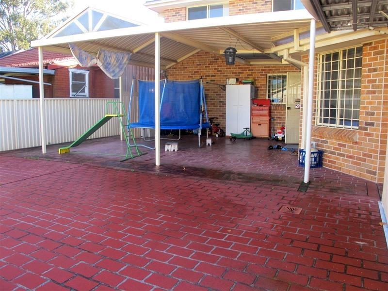 376 Canley Vale Road, Canley Heights NSW 2166