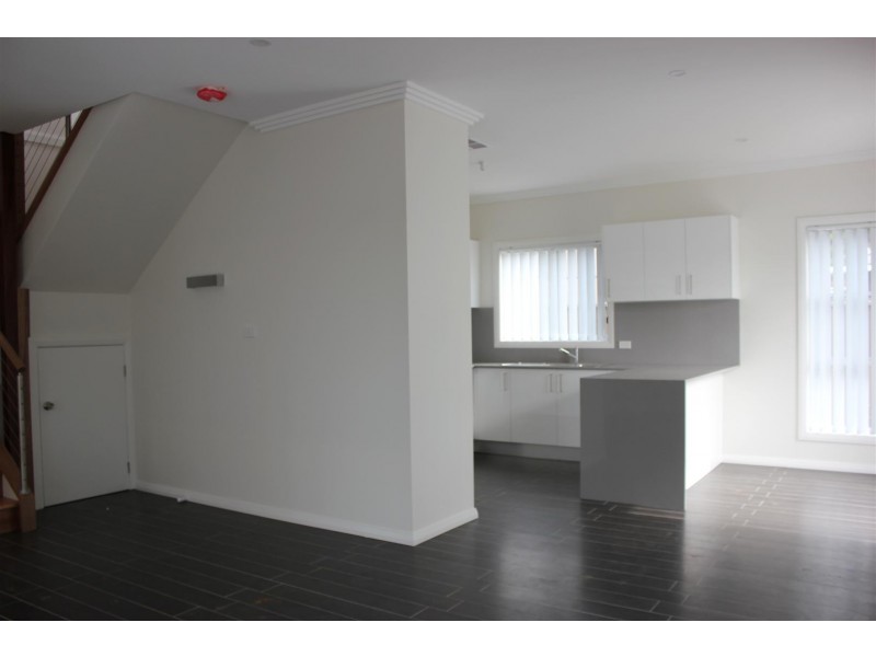 45 Gladstone St, Canley Heights NSW 2166