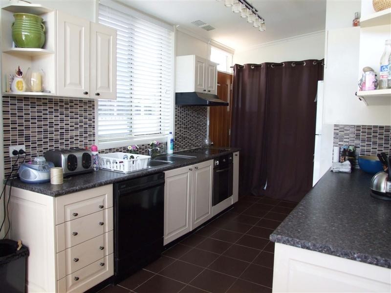 Fairfield West NSW 2165