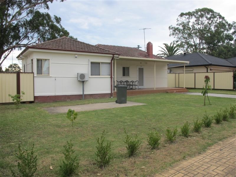 Fairfield West NSW 2165