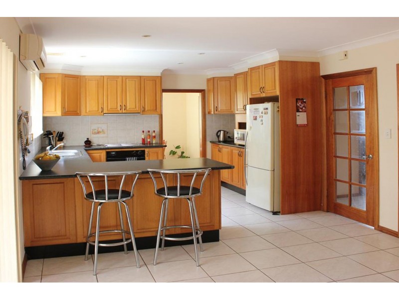 West Hoxton NSW 2171