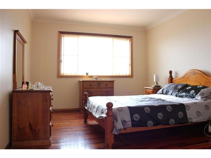 West Hoxton NSW 2171