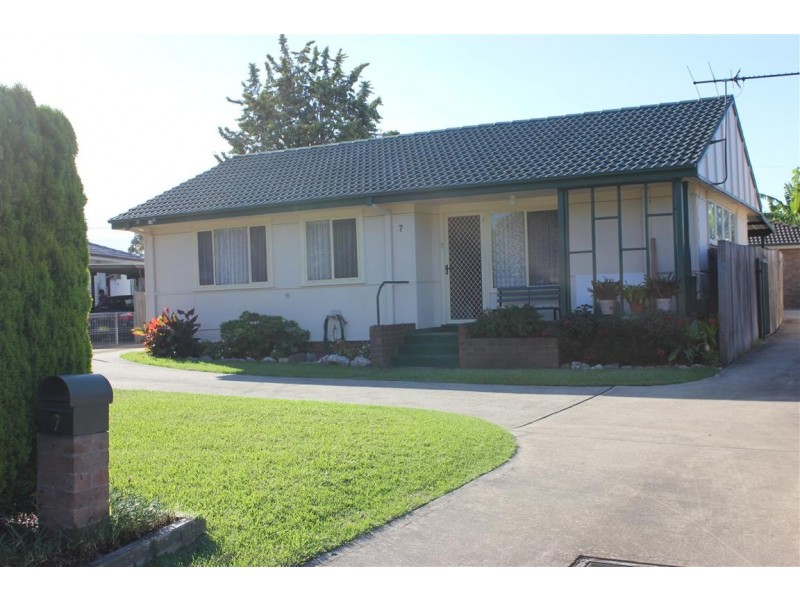 7 Harrison St, Ashcroft NSW 2168