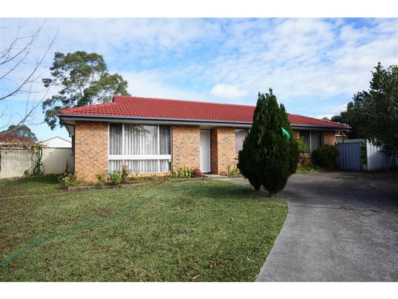 35 Lalich Ave, Bonnyrigg NSW 2177