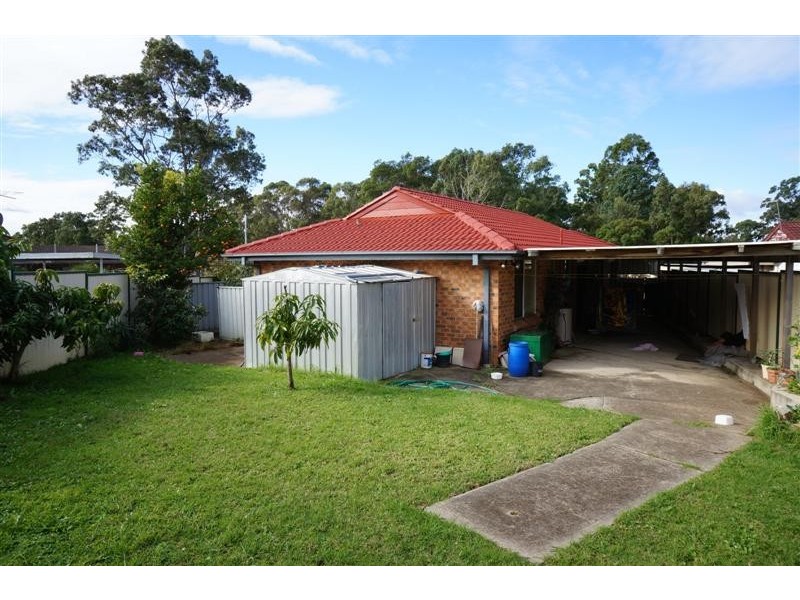 35 Lalich Ave, Bonnyrigg NSW 2177