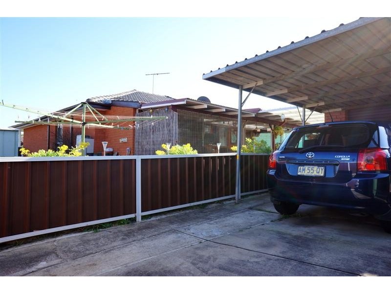 28 Wordsworth St, Wetherill Park NSW 2164