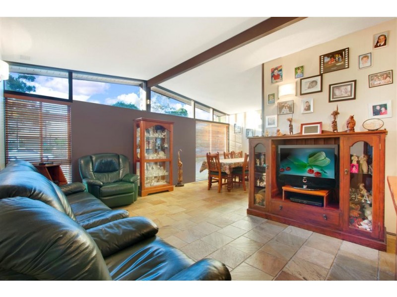 18 Thorney Rd, Fairfield West NSW 2165