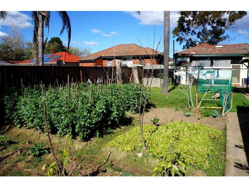 Canley Heights NSW 2166