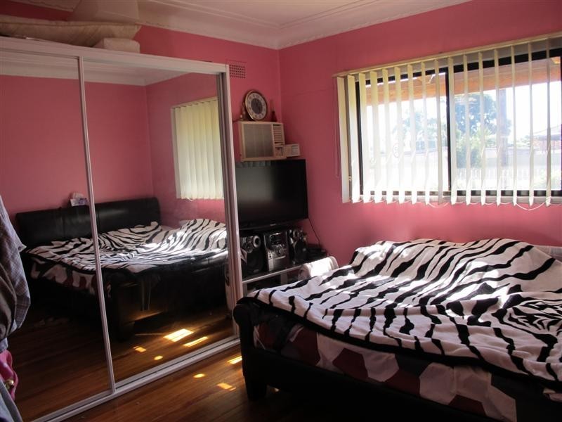 Cabramatta West NSW 2166