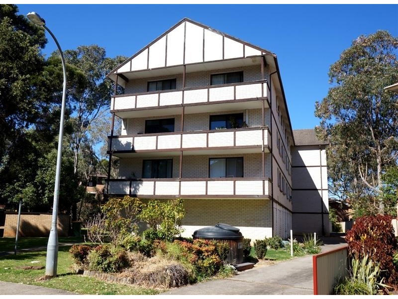 10/3 Equity Pl, Canley Vale NSW 2166