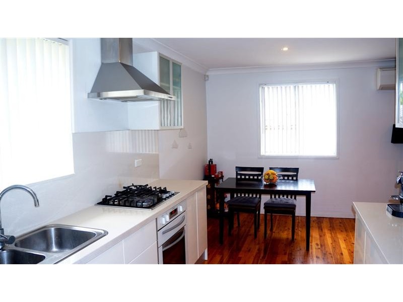 Canley Heights NSW 2166