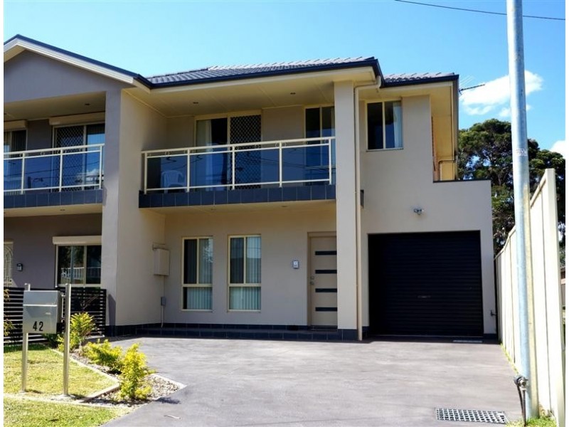 42 Avenel St, Canley Vale NSW 2166