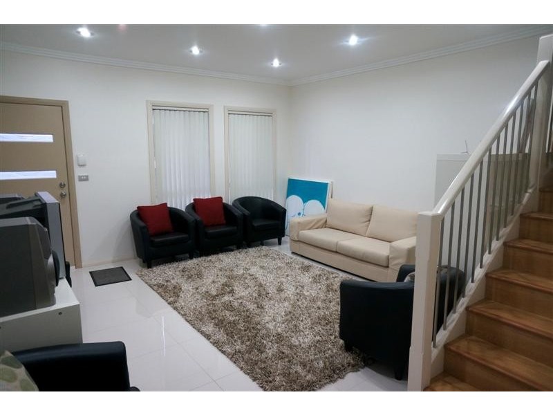 42 Avenel St, Canley Vale NSW 2166