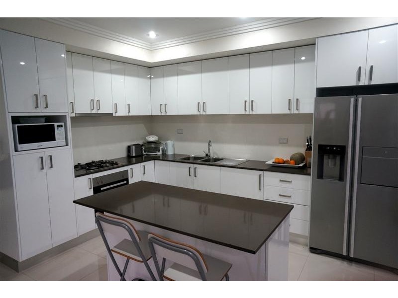 42 Avenel St, Canley Vale NSW 2166