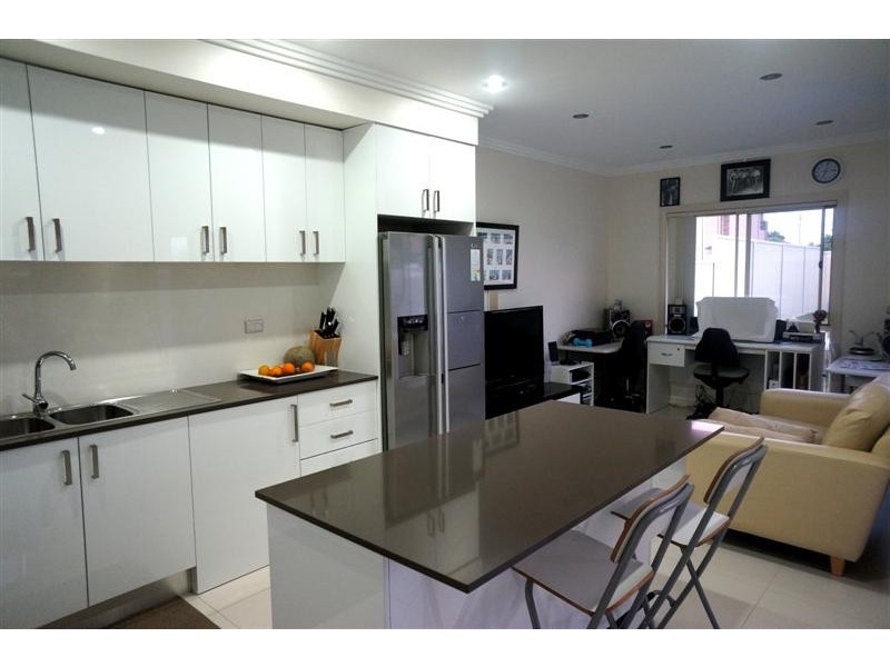 42 Avenel St, Canley Vale NSW 2166