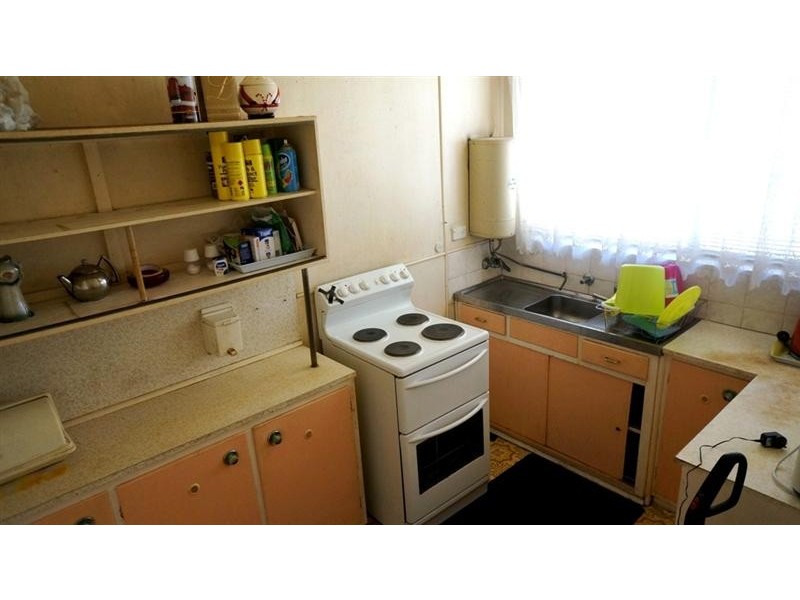 94 Torrens St, Canley Heights NSW 2166