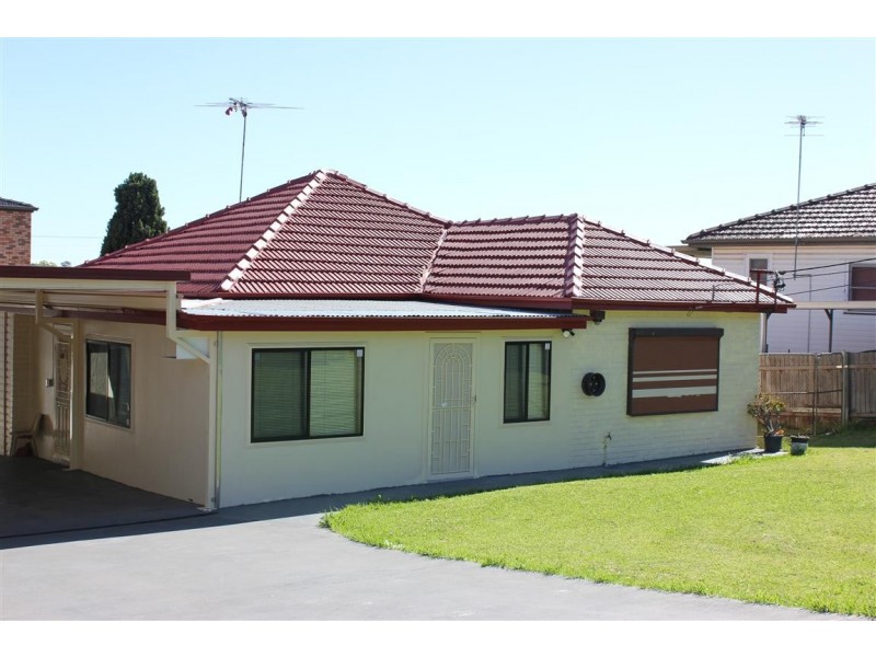 Fairfield West NSW 2165