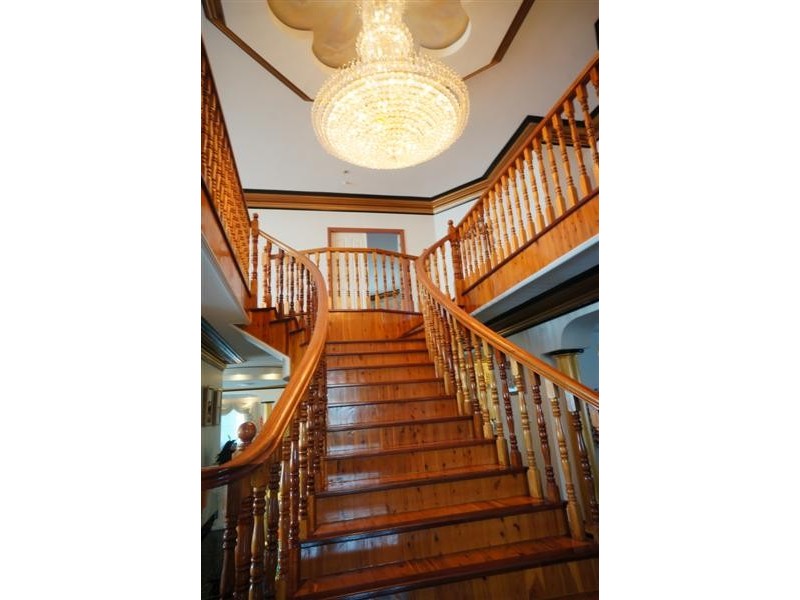 35 Ferngrove Rd, Canley Heights NSW 2166