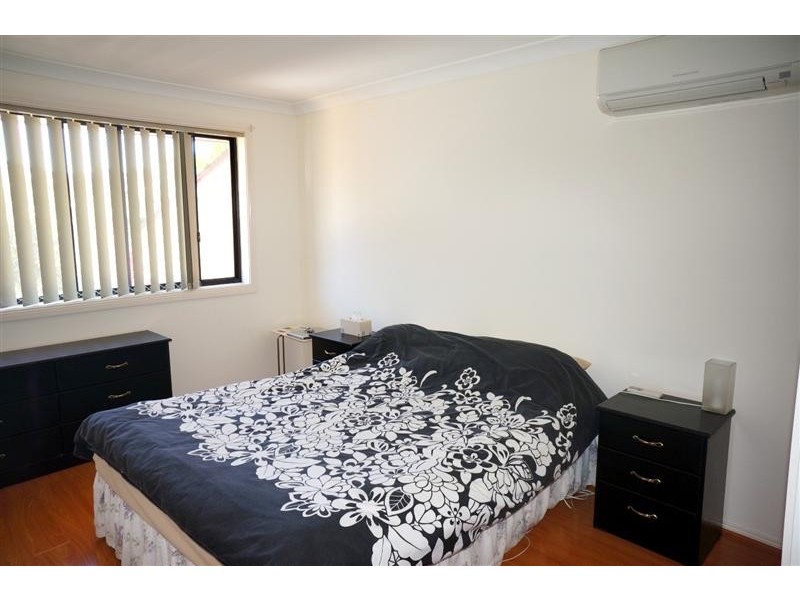 1/42-44 Stanbrook St, Fairfield Heights NSW 2165