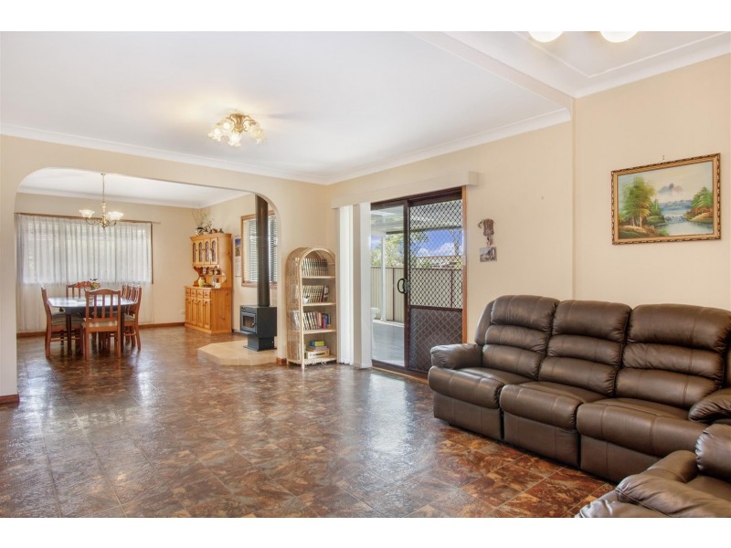 23 Derby St, Canley Heights NSW 2166