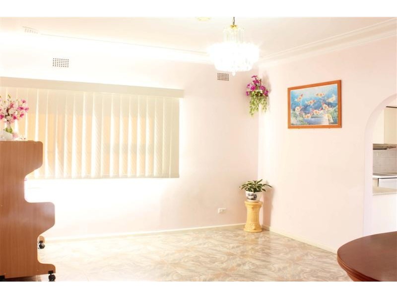 Canley Heights NSW 2166