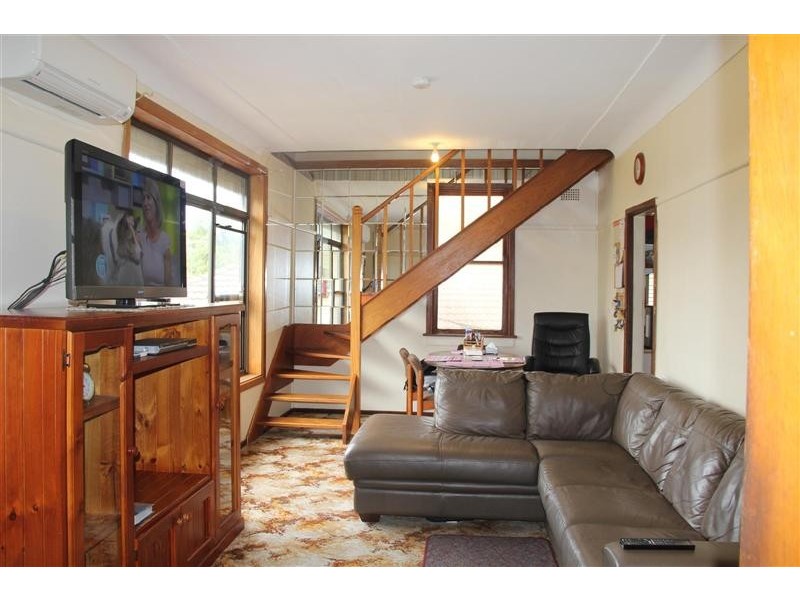 20 Florey Cres, Mount Pritchard NSW 2170