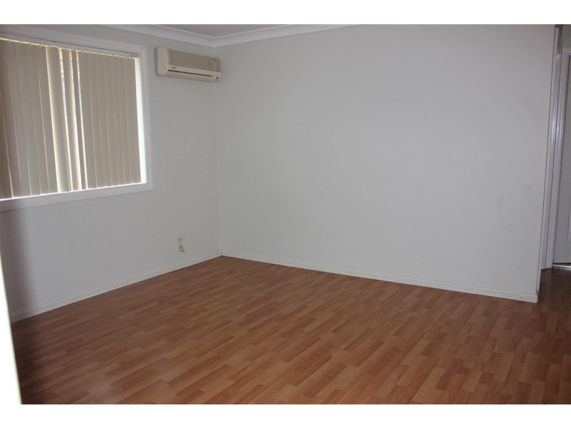 20 Lavender Pl, Fairfield West NSW 2165