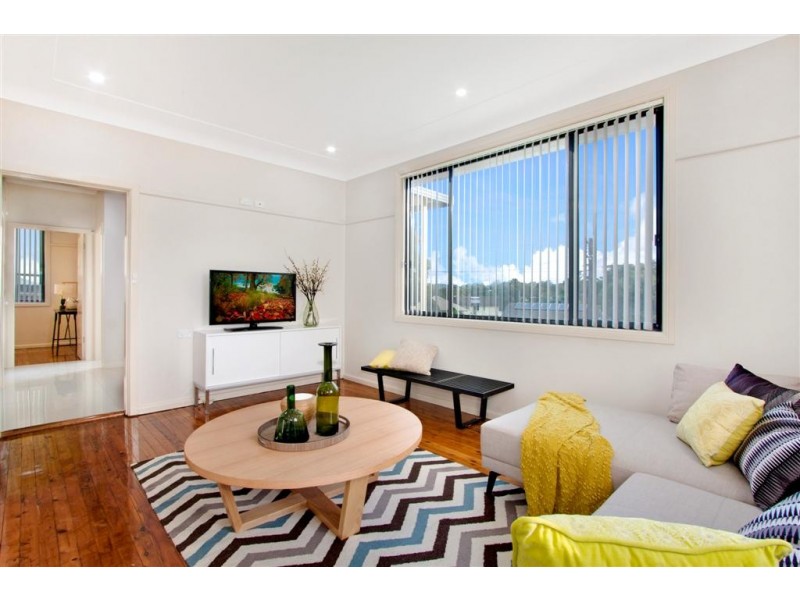 66 Grainger Ave, Mount Pritchard NSW 2170