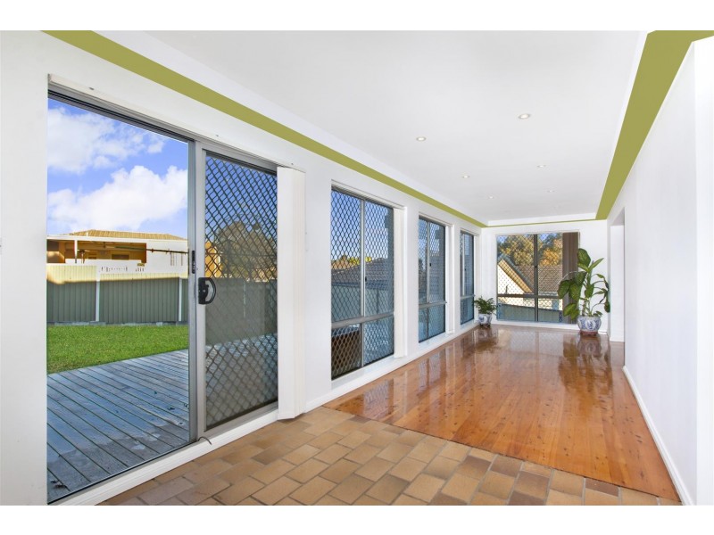 3 Floyd Pl, Mount Pritchard NSW 2170