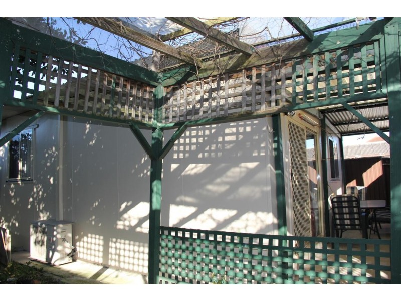 32 Grainger Ave, Mount Pritchard NSW 2170