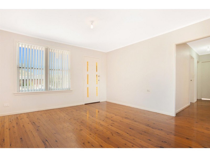 39 Orchard Rd, Busby NSW 2168