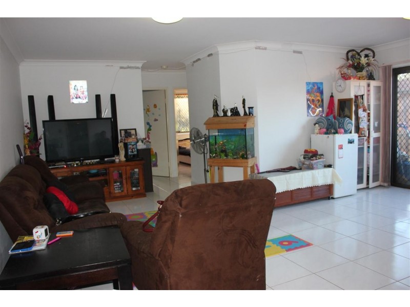 18/4-11 Equity Pl, Canley Vale NSW 2166