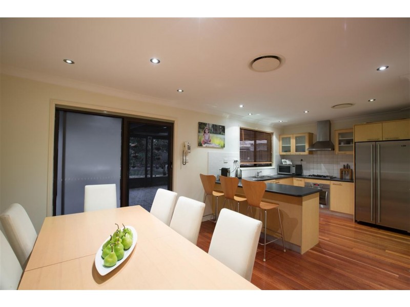 25 Ironside St, St Johns Park NSW 2176