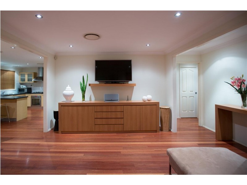 25 Ironside St, St Johns Park NSW 2176