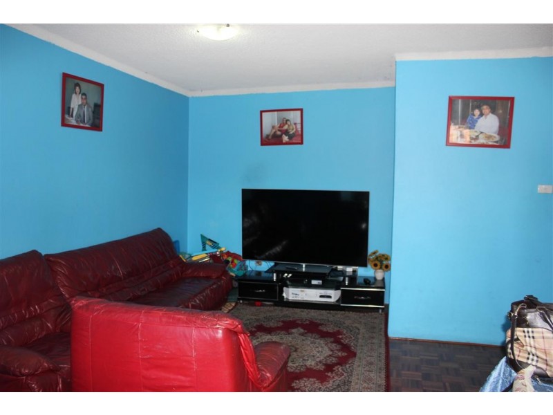 9/2-4 Bridge St, Cabramatta NSW 2166