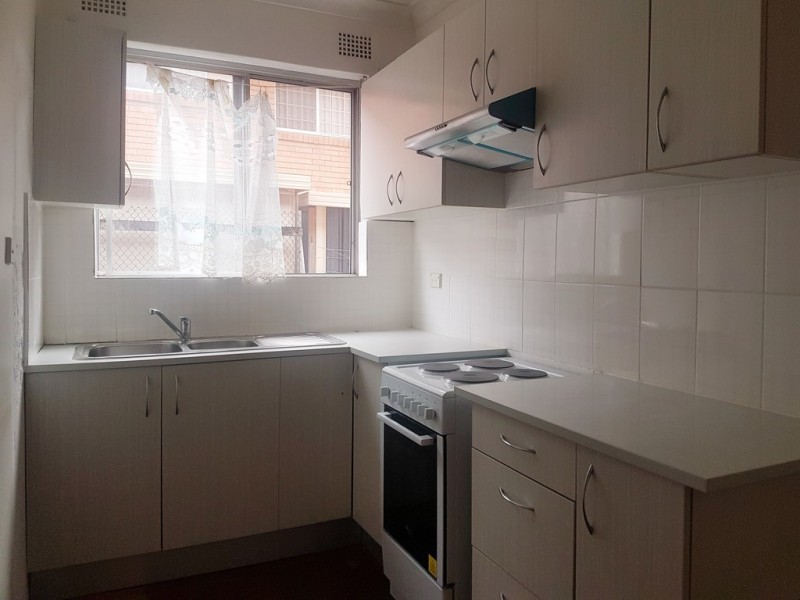 2/106 LONGFIELD ST, Cabramatta NSW 2166