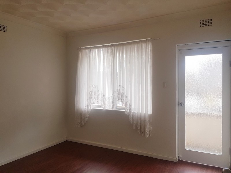 2/106 LONGFIELD ST, Cabramatta NSW 2166