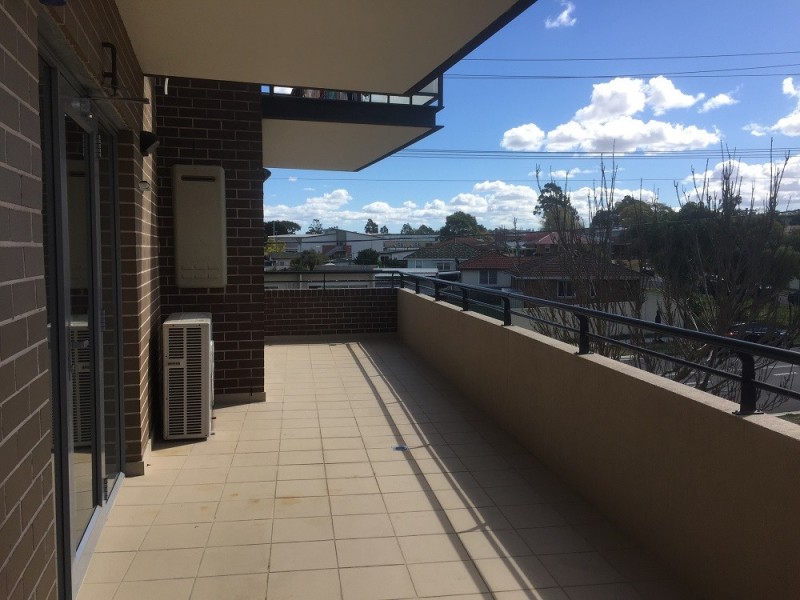 1/398 HAMILTON RD, Fairfield West NSW 2165