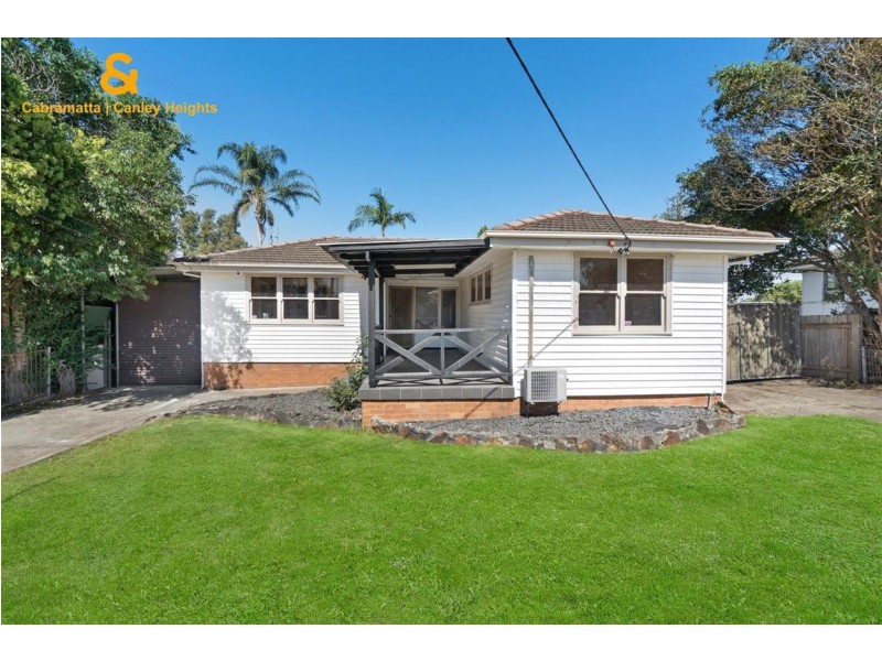 30 UTZON RD, Cabramatta West NSW 2166