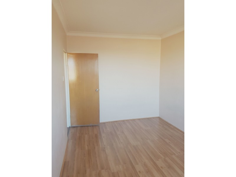 12/2 MYALL ST, Cabramatta NSW 2166