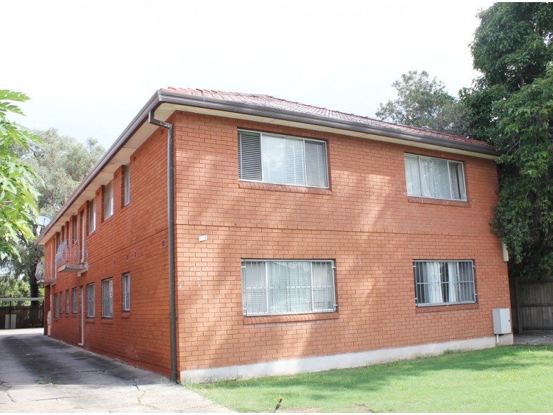 4/148 LONGFIELD ST, Cabramatta NSW 2166