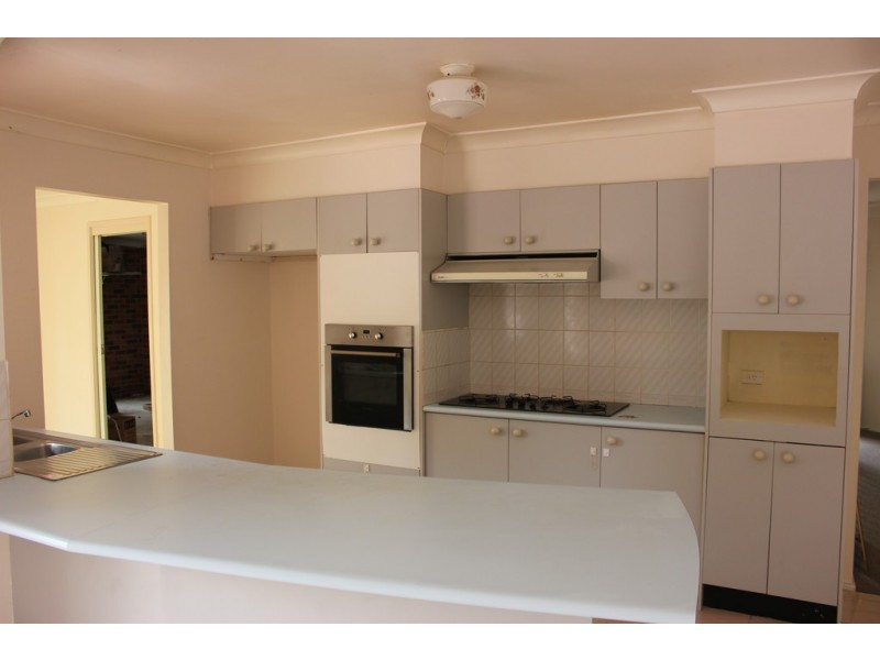 Hinchinbrook NSW 2168