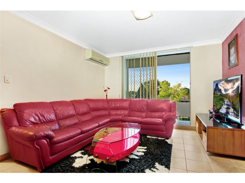 42/118-124 Longfield St, Cabramatta NSW 2166